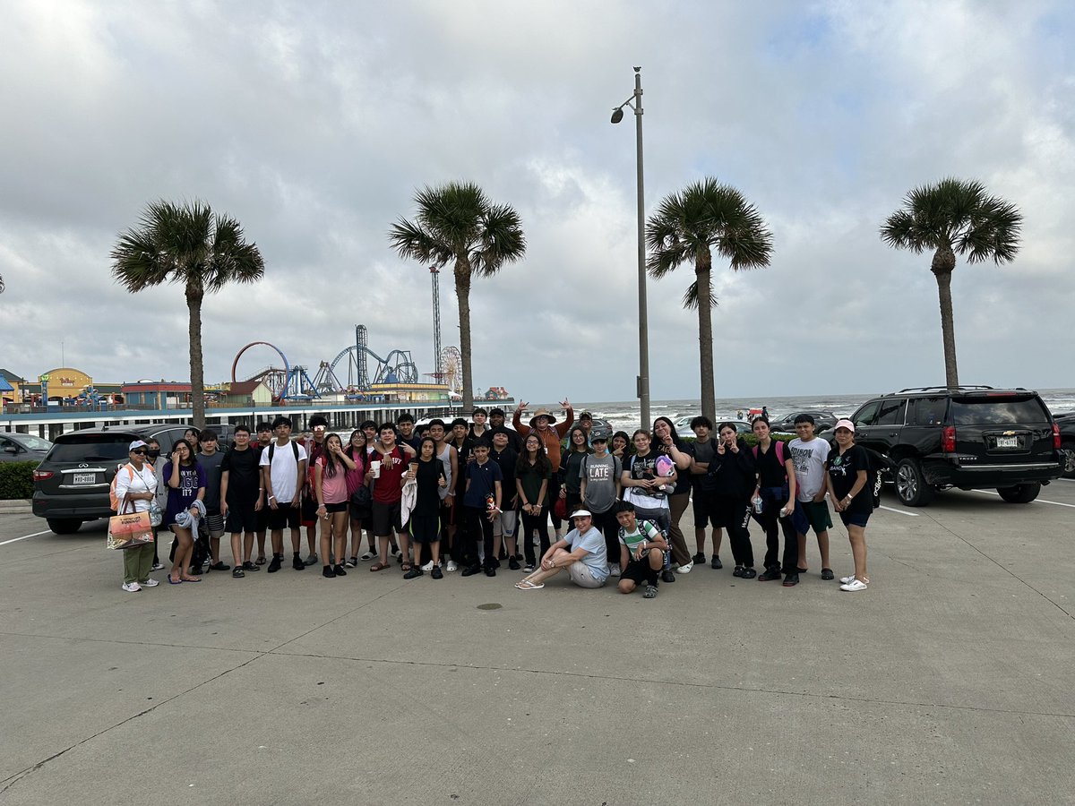 @edison_school Music Students say Good bye to Galveston Island Pleasure Pier.