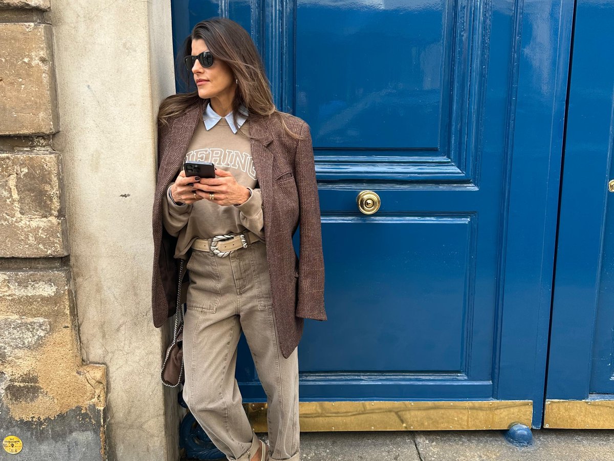 Hering_Oficial's tweet photo. Inspirações de looks com a coleção de Inverno? O #timeHering veio te ajudar! ✨🤍
https://t.co/RR9kTd3J9U https://t.co/MBwtLOlolo