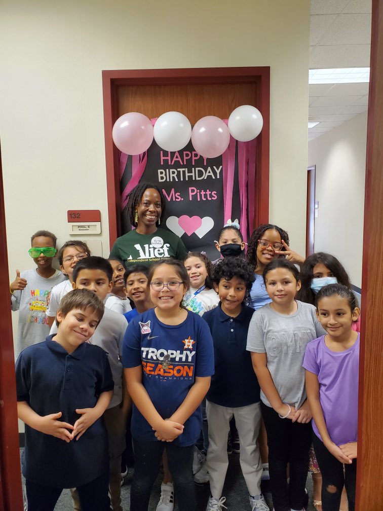 Happy Birthday to our counselor Ms. Pitts! 🎊🥳