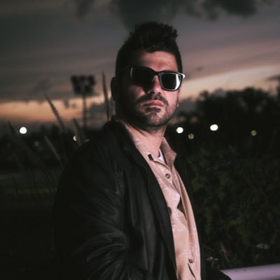 TArribi's tweet photo. #NuevaFotoDePerfil https://t.co/poJ5wo9wJD
