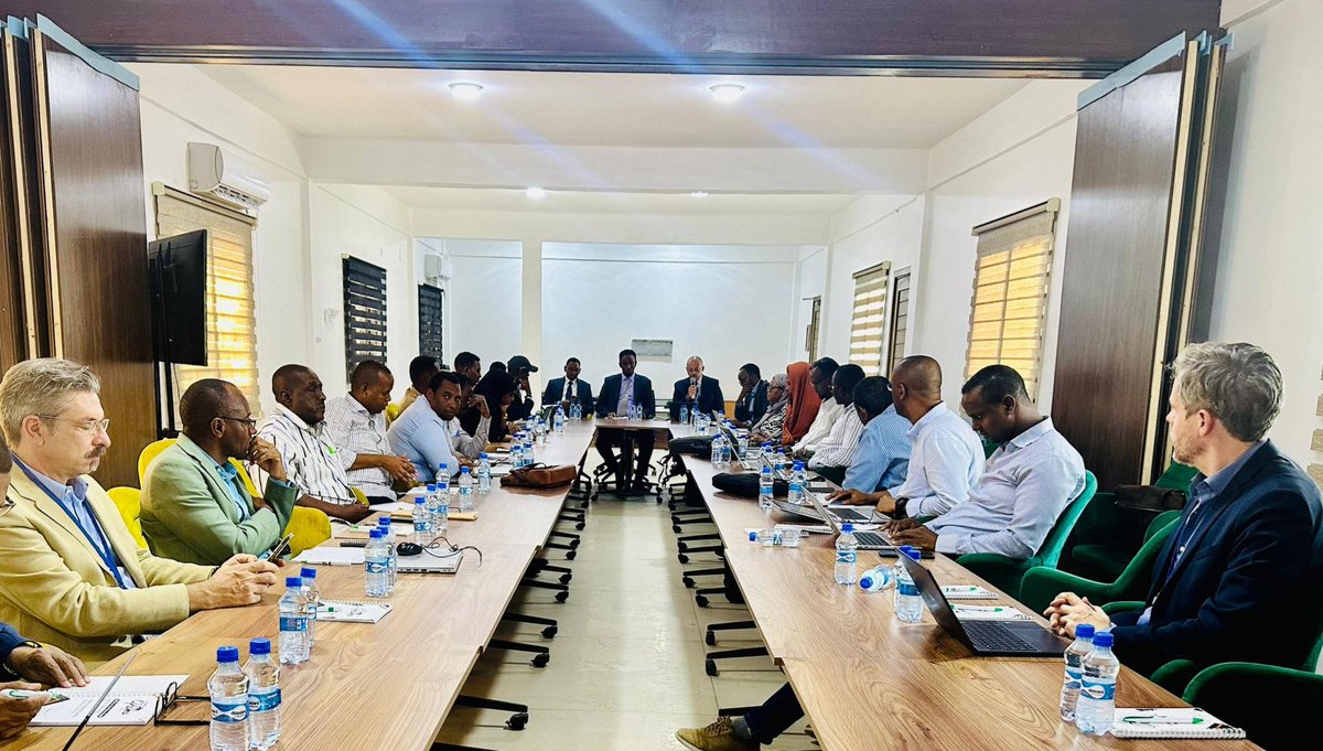 Glad to attend @MoLFR_SO & #FAOSomalia joint strategic work planning & reiterate FAO's commitment to continue working with the Ministry to transform pastoral food systems to be more resilient to climate change & further strengthen Livestock sector's contribution to economy.