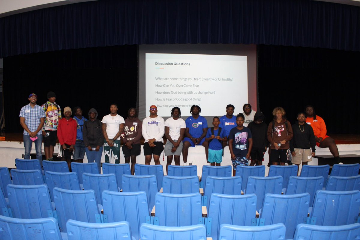 Dijon Johnson (@dijonjohnson13) on Twitter photo True champions lift others up! Today it was great joining @madeformoreinspire as I got to speak to young student athletes encouraging through mentorship. Together, we developing leaders on and off the field. Click the link! <a href="/Fl_Victorious/">Florida Victorious</a> #fvfoundation madeformoreinspire.org True champions lift others up! Today it was great joining @madeformoreinspire as I got to speak to young student athletes encouraging through mentorship. Together, we developing leaders on and off the field. Click the link! <a href="/Fl_Victorious/">Florida Victorious</a> #fvfoundation madeformoreinspire.org