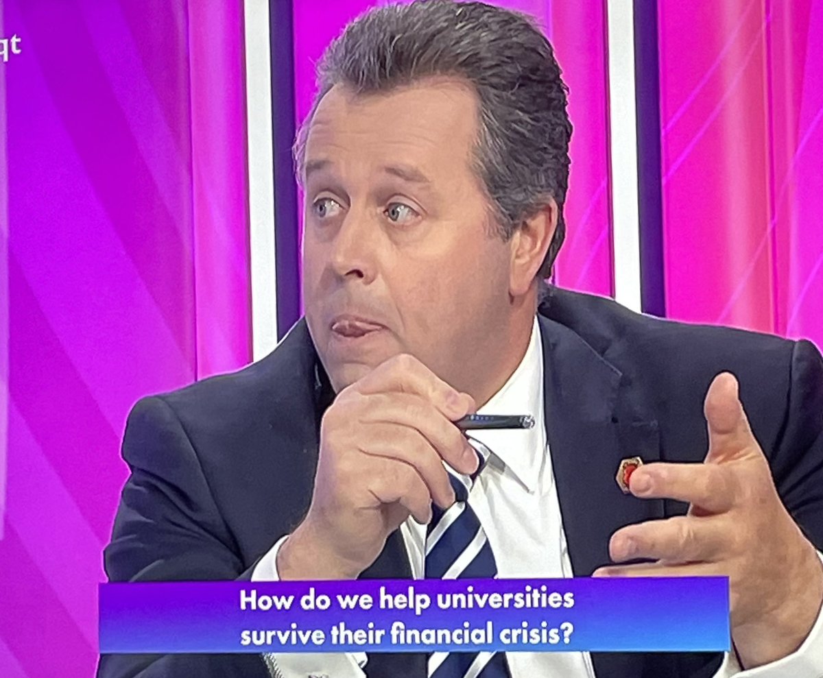 “Alexa, show me a picture of someone out of their depth”

#bbcqt #generalelection