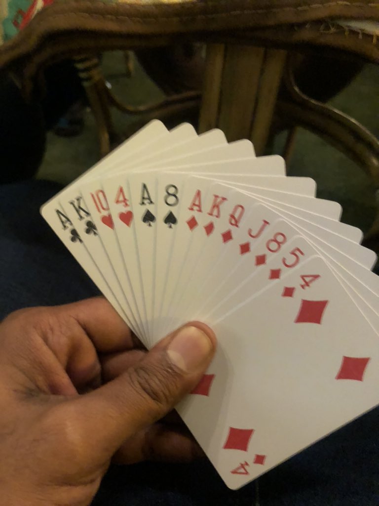 mohdgamal0's tweet photo. الحظ لمن يقرر يجيك في الكشتينة 🤣🤣♥️
- قايمة منك حتسمي كم ؟!! https://t.co/vensI8b8cr