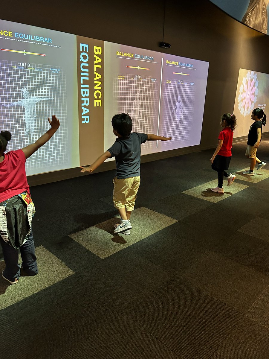 l_plote's tweet image. Seeing how FUN science can be at the Perot!! #bradfieldsbest