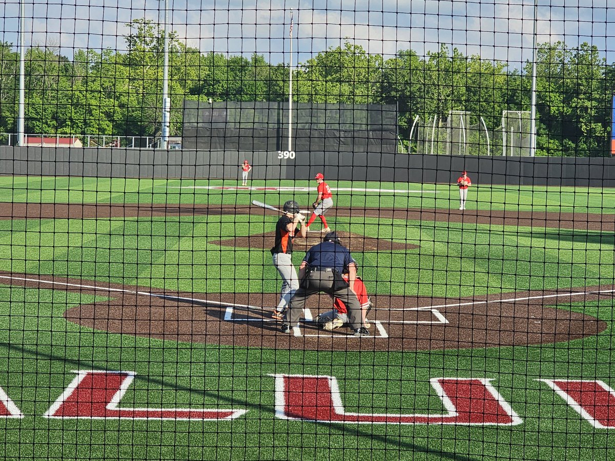 ⚾️ Final: Centralia 1-0 Mt.Vernon
<a href="/LaGriffi2/">Lane Griffin</a> with CG 8K
#3ARegionalSemi #ItchyJonesStadium
<a href="/X95radio/">95.3 X95 - #1 Hit Music Station</a> <a href="/section618/">Section618.com</a> 
<a href="/wmixsports/">WMIX Sports</a> <a href="/STLhssports/">STLhighschoolsports</a> <a href="/areasports/">AreaSports.net</a>  <a href="/MVSentinelsport/">MVSentinel_sports</a> <a href="/WGGH_Radio/">WGGH Radio</a> <a href="/wqrl/">WQRL Radio</a> <a href="/deuceandabuse/">Darren Kinnard</a>  <a href="/CHSSportsPage/">Orphan Nation</a>