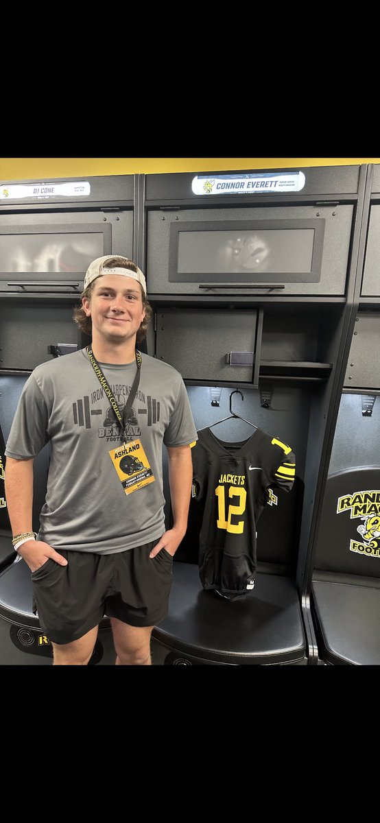 Connor Everett tweet media