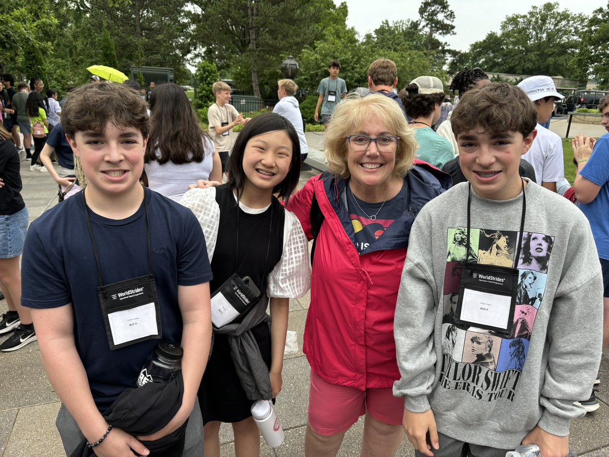 mathmillard's tweet photo. Thursday in DC #blakeindc #bmsed https://t.co/CM5ErAGrQd