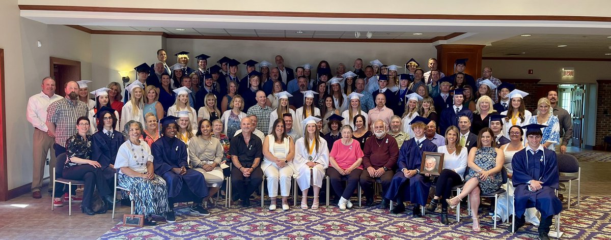🎉💙✈️💙🎉 Celebrating 42 Legacy graduates and their families. Great day to be a Kenston Bomber! #kenstonhomegrown #kenstonclassof2024