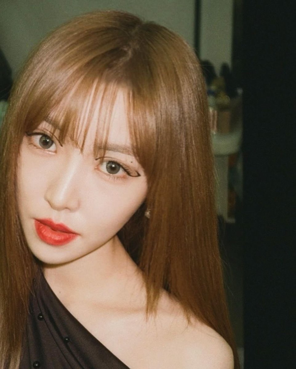yuju pics tweet media