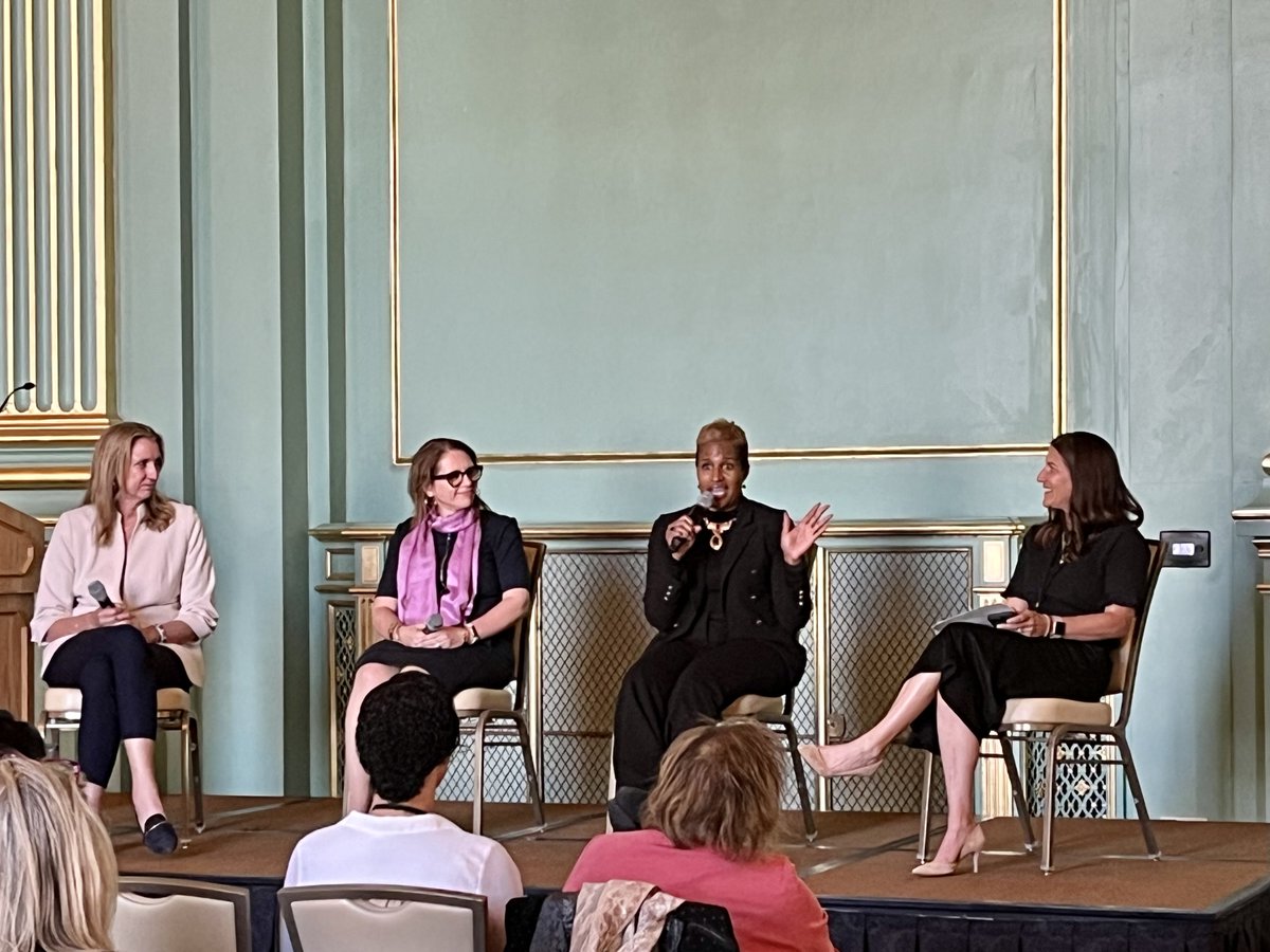 SF_emergency's tweet photo. The technology that allows DEM to run at full steam is pretty sophisticated & so are the women tech leads behind it. These women are also spearheading a movement to connect & support all @sfgov female tech pros by kicking off the 1st CCSF Women In Tech panel. #SFWIT https://t.co/DQtBnxnnD4