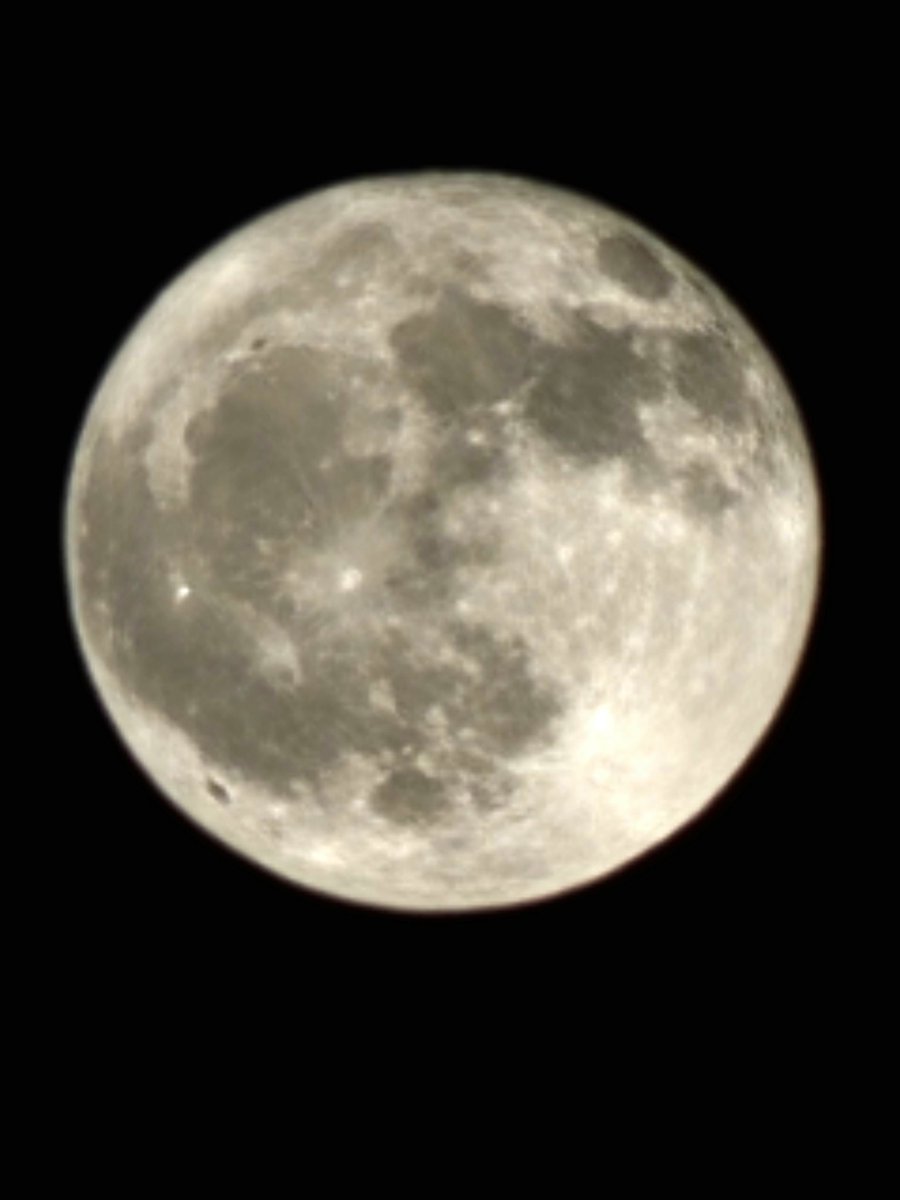 robyn_tupper's tweet photo. #moon
#samsungs23ultra https://t.co/dnoJaca1Qv