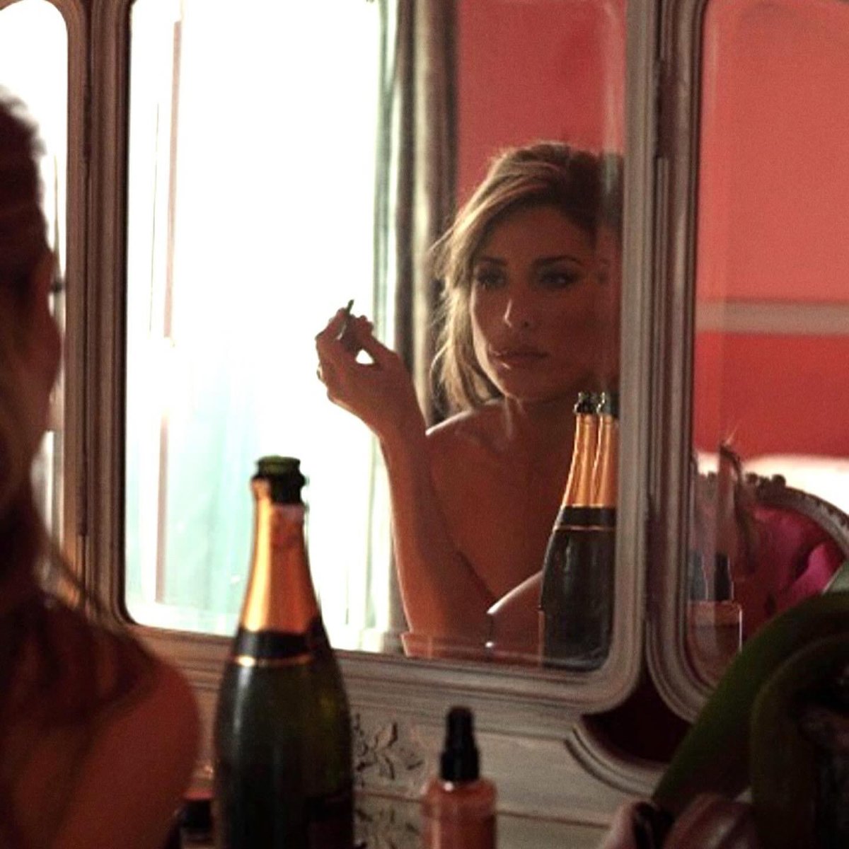 GitieLoveyou's tweet image. Giselle Itié, esse é o tweet. 🌹🤤🤌🏼