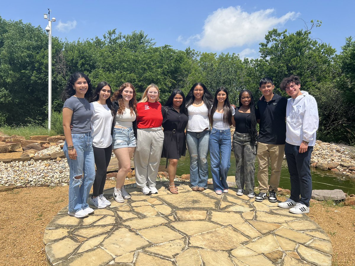 Today we honored our founding class of Student Influencers 🌐 with a special end of the year celebration 🥳! From creating content for social media 📱💻 to speaking at/hosting 🎤 some of #myIrvingISD’s biggest events - like State of the District and Salute to Service - these