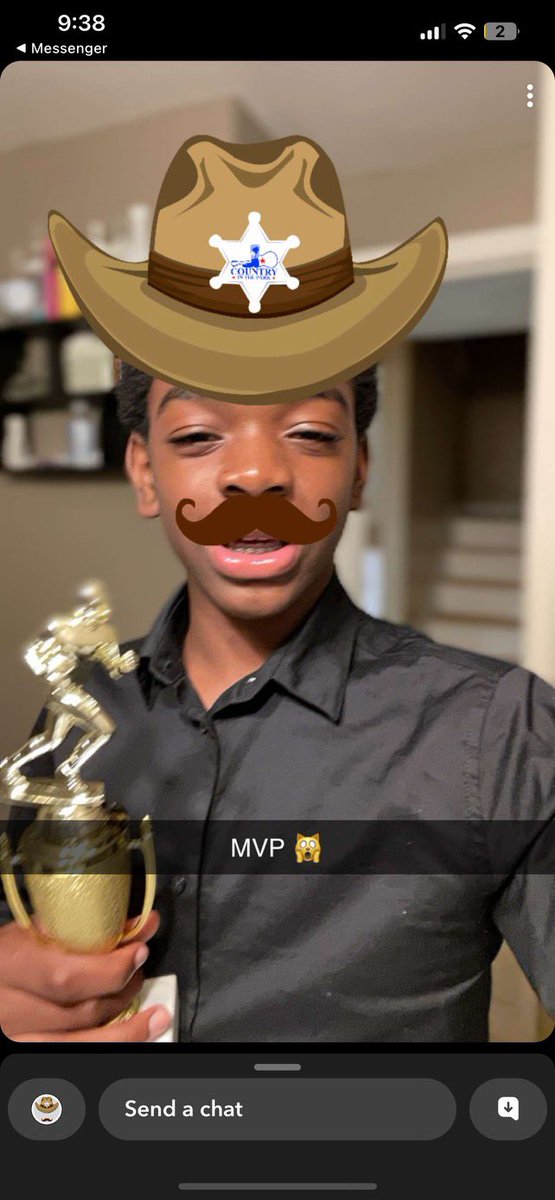 HeartRoseCo's tweet photo. Congratulations to Elijah for being awarded MVP last football season.

SN: Meeting Jamaican Track Gold Medalist
Brianna Willams (@brianastarr21) 🏅 https://t.co/rQ7eSxeu9N