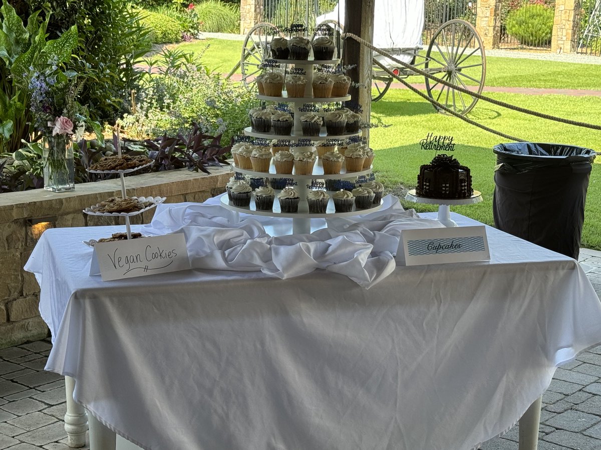 Kathi Breweur tweet media