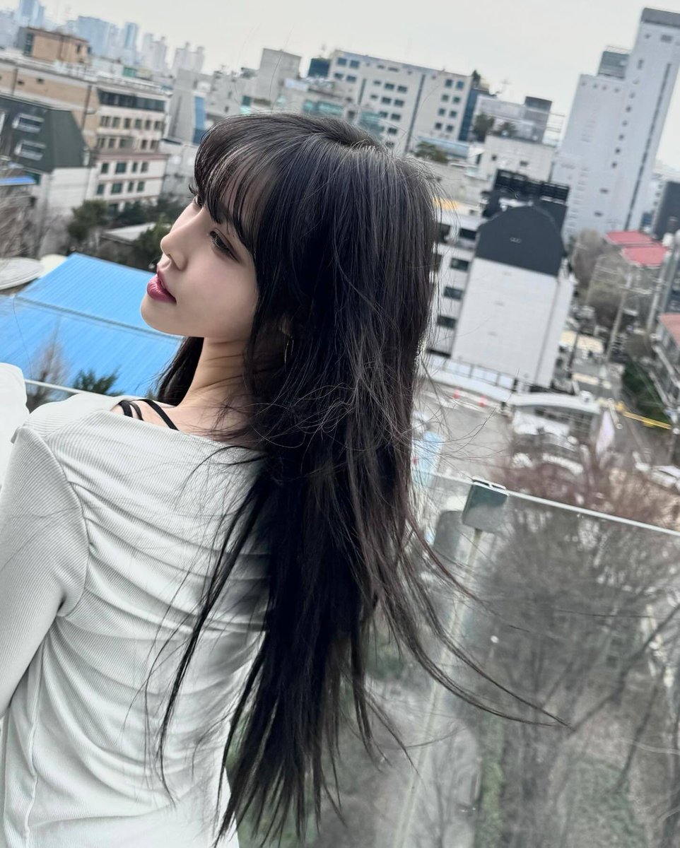 yuju pics tweet media