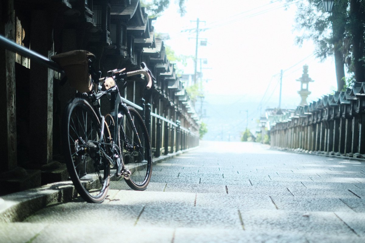 今朝の自転写。
2.5km 232up
宝山寺。

#cannondale #topstone
#mavicallroad
 #fujifilm #xt2 #xf35