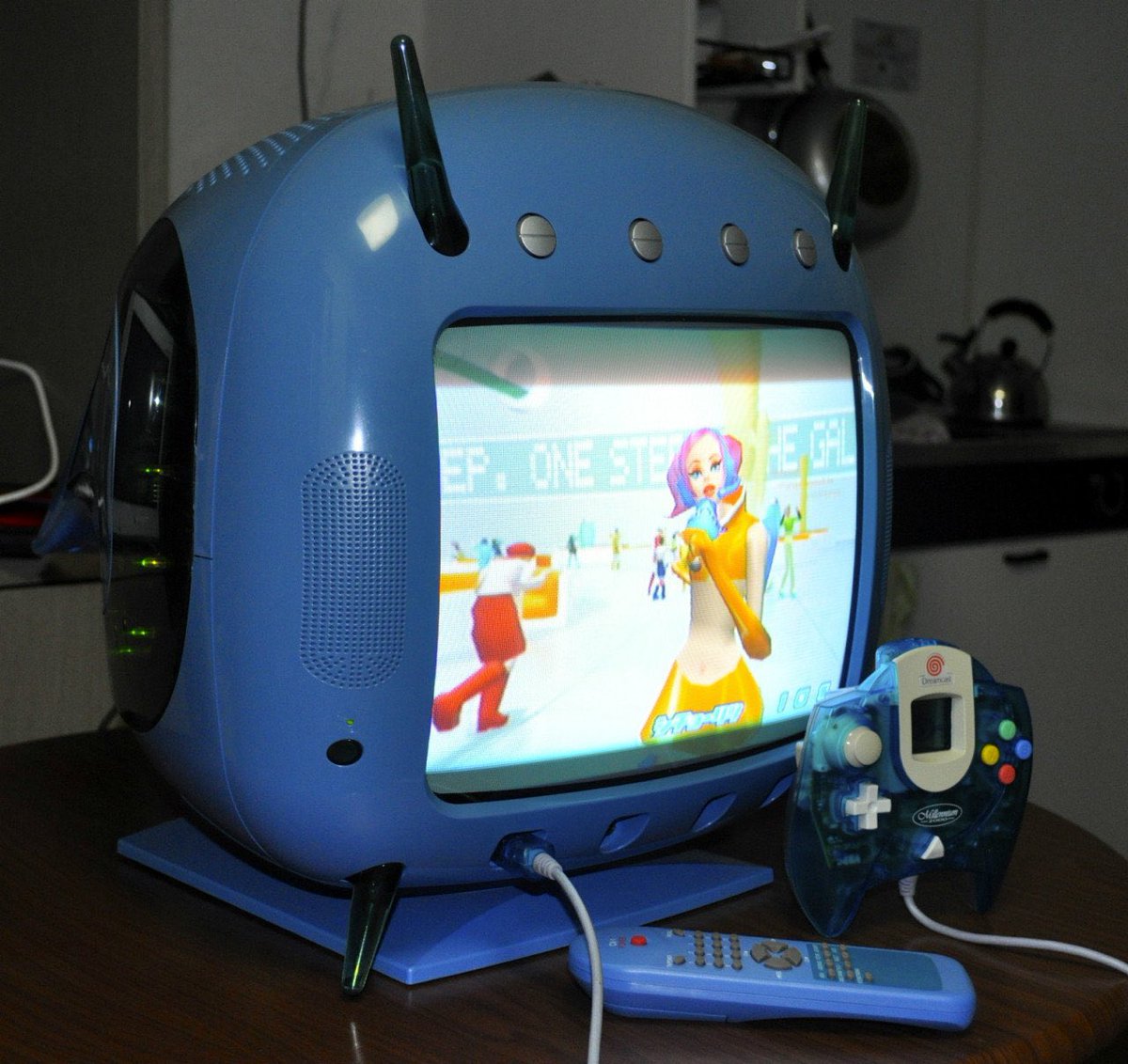 14' TV from 2000 sold only in Japan and included a built-in Sega Dreamcast console. Only 500-1000 were made.