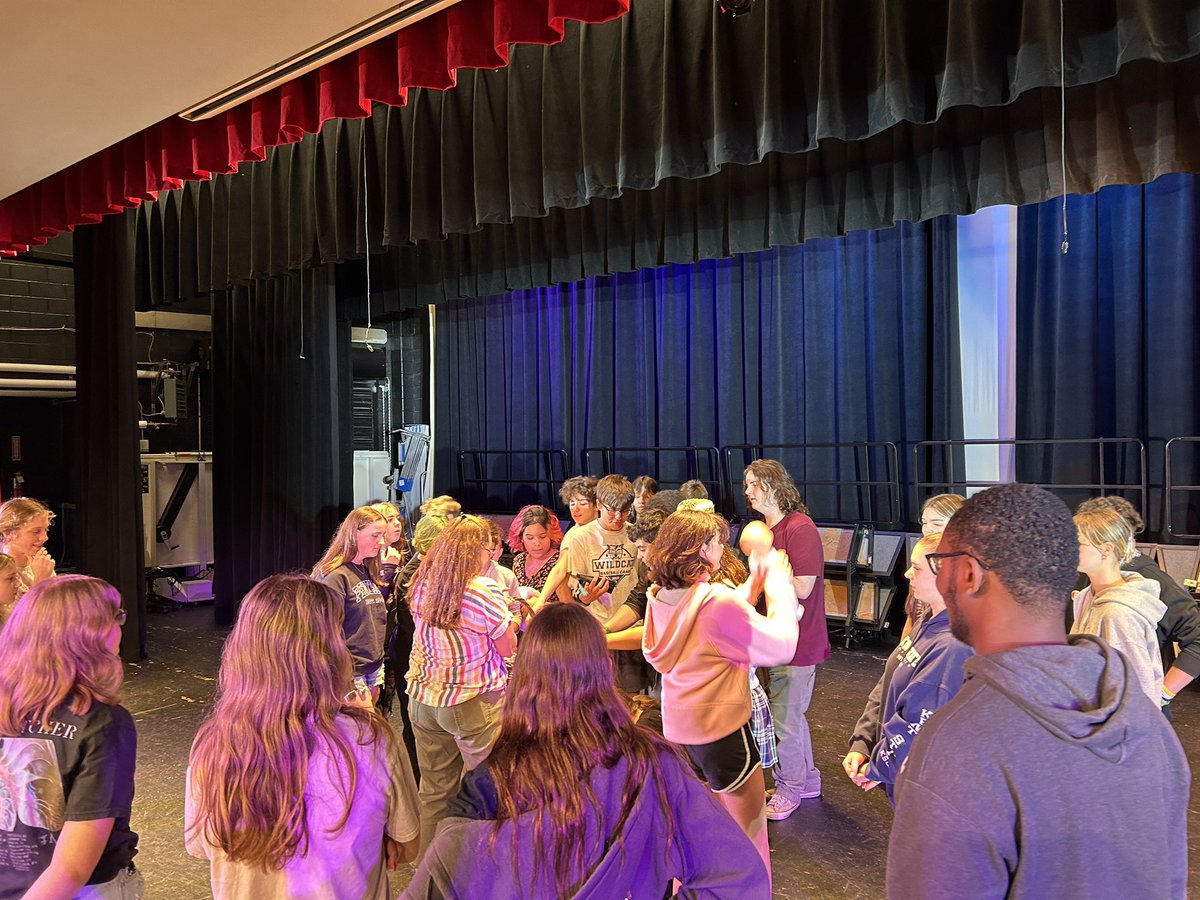 Thanks to <a href="/ofmasquers/">OFHS Masquers</a> for introducing our 8th grade BTCers to your awesome program at today’s Recruitment Day!  They are excited to be a part of it next school year @OFCSSuper <a href="/ofmsbulldogs/">OFMS</a>