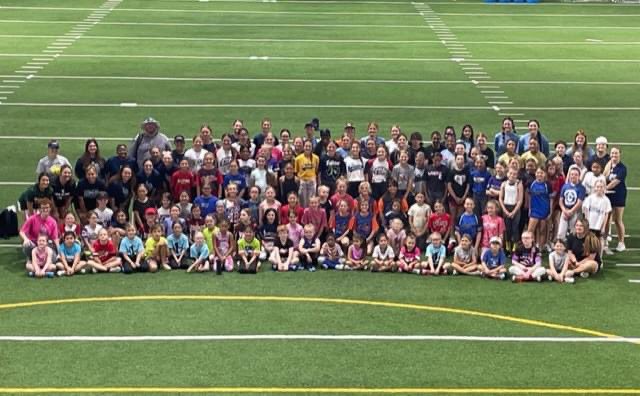 LD Bell Softball tweet media