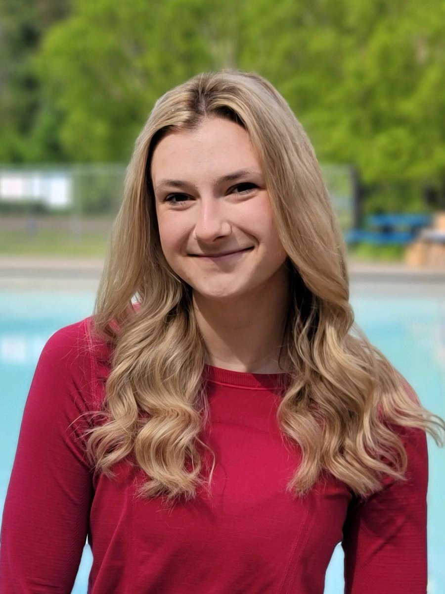 It’s with great pleasure that I introduce our new dive coach, Tierney Fraidenburg!   

Tierney joins us after completing her career at EMU and has been coaching diving for the last 6 years at Huron Valley Swim Club and Legacy Diving.