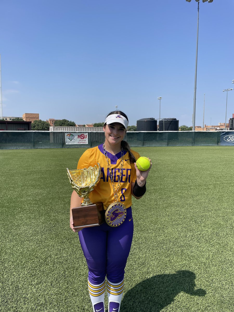 Abby Chapmond (@achapmond_2027) on Twitter photo State bound! Everybody does something when we need it! <a href="/sophia_troegle/">Sophia Troegle</a> w the walk off bunt! <a href="/Lealakate_2025/">Leala Kloewer</a> 💪🏻in the ⭕️ <a href="/EmilyWells_2024/">Emily Wells</a> <a href="/dmillan03/">Dalilah Millan</a> <a href="/vivianne2027/">Vivianne Lynch</a> <a href="/KyleyCochran/">Kyley Cochran ‘25</a> <a href="/carleykates2027/">Carley Kates</a> <a href="/ChelseaBWalton/">Chelsea Walton</a> State bound! Everybody does something when we need it! <a href="/sophia_troegle/">Sophia Troegle</a> w the walk off bunt! <a href="/Lealakate_2025/">Leala Kloewer</a> 💪🏻in the ⭕️ <a href="/EmilyWells_2024/">Emily Wells</a> <a href="/dmillan03/">Dalilah Millan</a> <a href="/vivianne2027/">Vivianne Lynch</a> <a href="/KyleyCochran/">Kyley Cochran ‘25</a> <a href="/carleykates2027/">Carley Kates</a> <a href="/ChelseaBWalton/">Chelsea Walton</a>