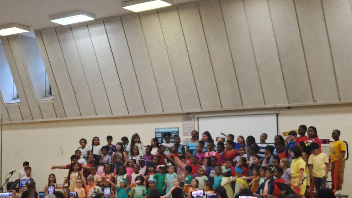 It was anamazing night at JSGS 💗 #nightofthearts