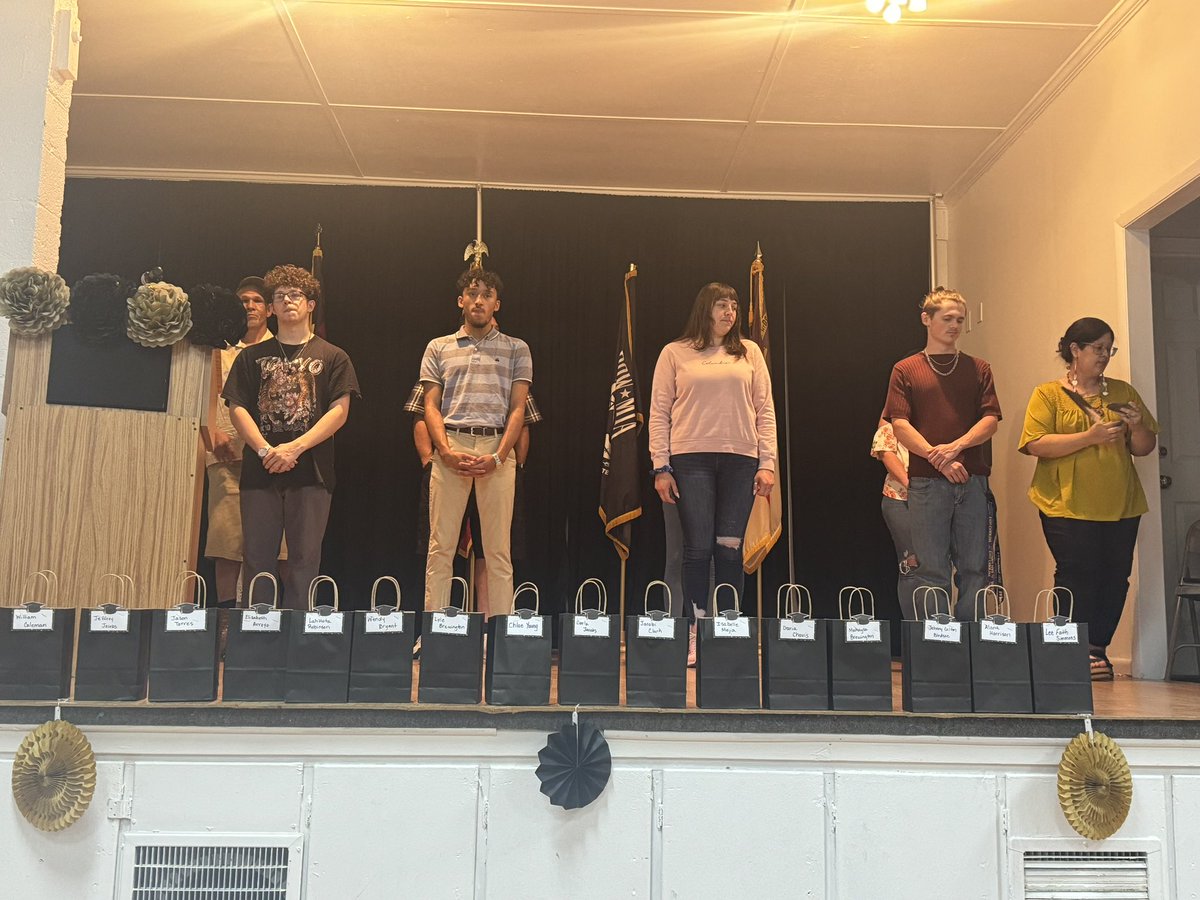 It was an honor to be a guest at the <a href="/CoharieIndianEd/">CoharieIndianEducation</a> graduation dinner!  It was great to celebrate with 23 new graduates from the Coharie Tribe. The graduates received words of wisdom from their family as they received their feathers and beaded cords. What a remarkable event!