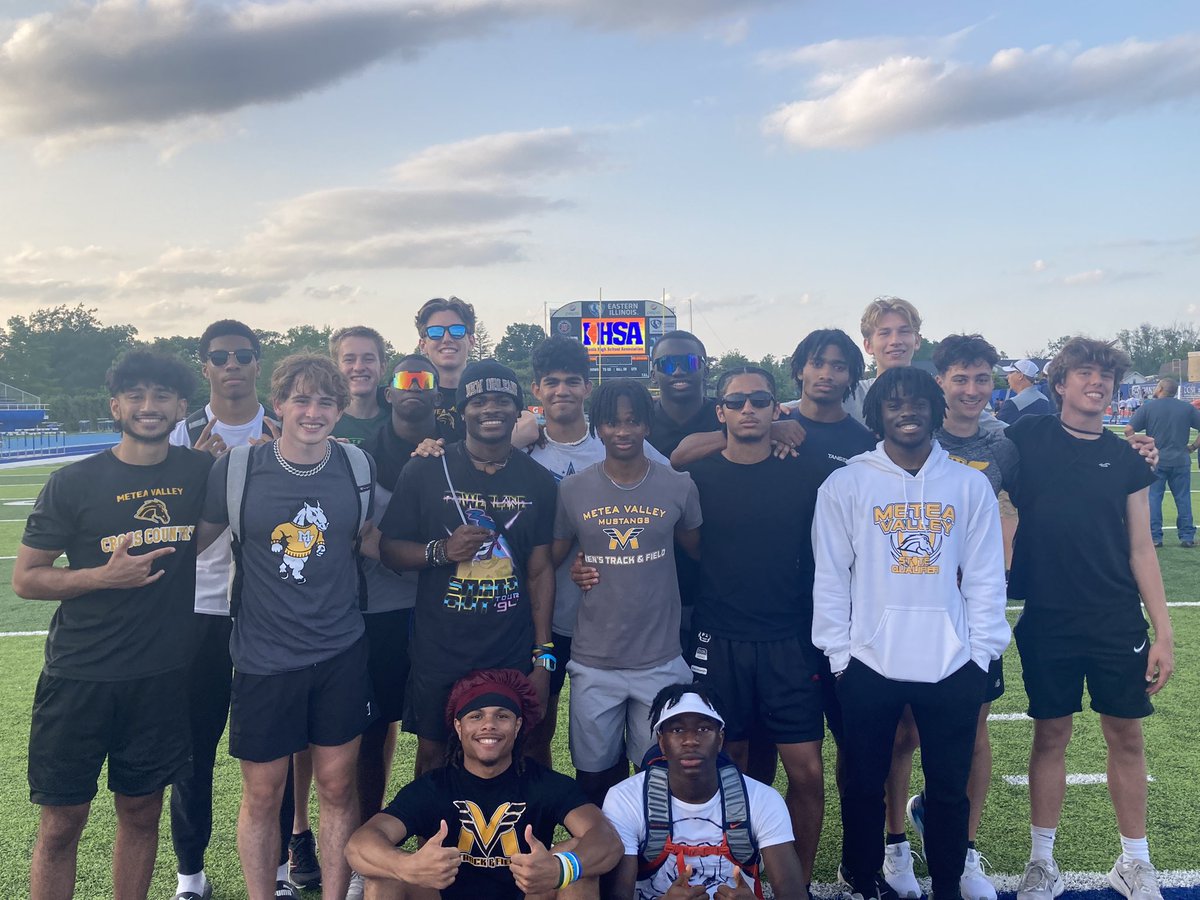 End of a great practice session here <a href="/IHSAState/">IHSA State</a>.  Your Mustangs are prepped and ready to compete tomorrow! <a href="/MeteaAthletics/">Metea Athletics</a> <a href="/MeteaBoosters/">Metea Boosters</a> <a href="/meteavalley/">Metea Valley HS</a>