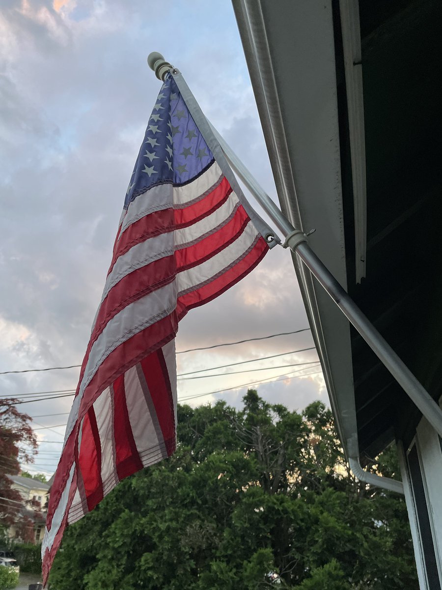 MaraWriterBlog's tweet image. A great day to be American. 
Bursting with pride and hope. 
Thank you, God, for, so unexpectedly, guiding me to this amazing country. Forty years ago. 
My flag will always fly free. 
#USAFOREVER. 😊
