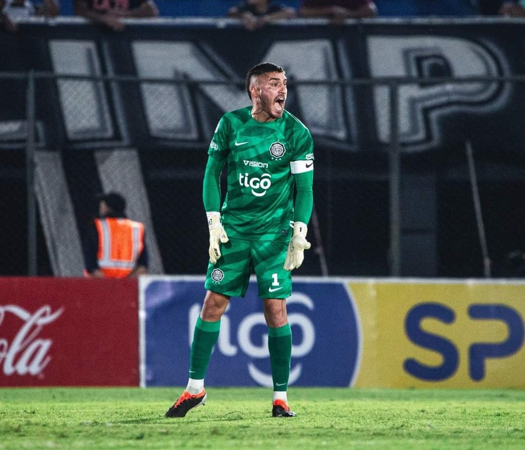 OrgulloFranjea2's tweet photo. Donde te defiendan como G. Oliveira al Olimpia... ahi eees❤️ https://t.co/8pYrY7r1d2
