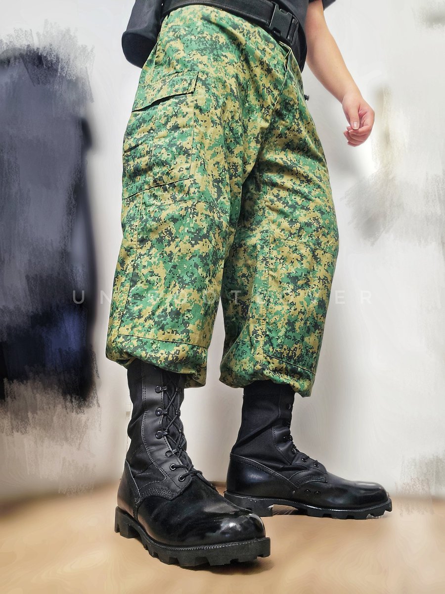 Uniformbootlover tweet media