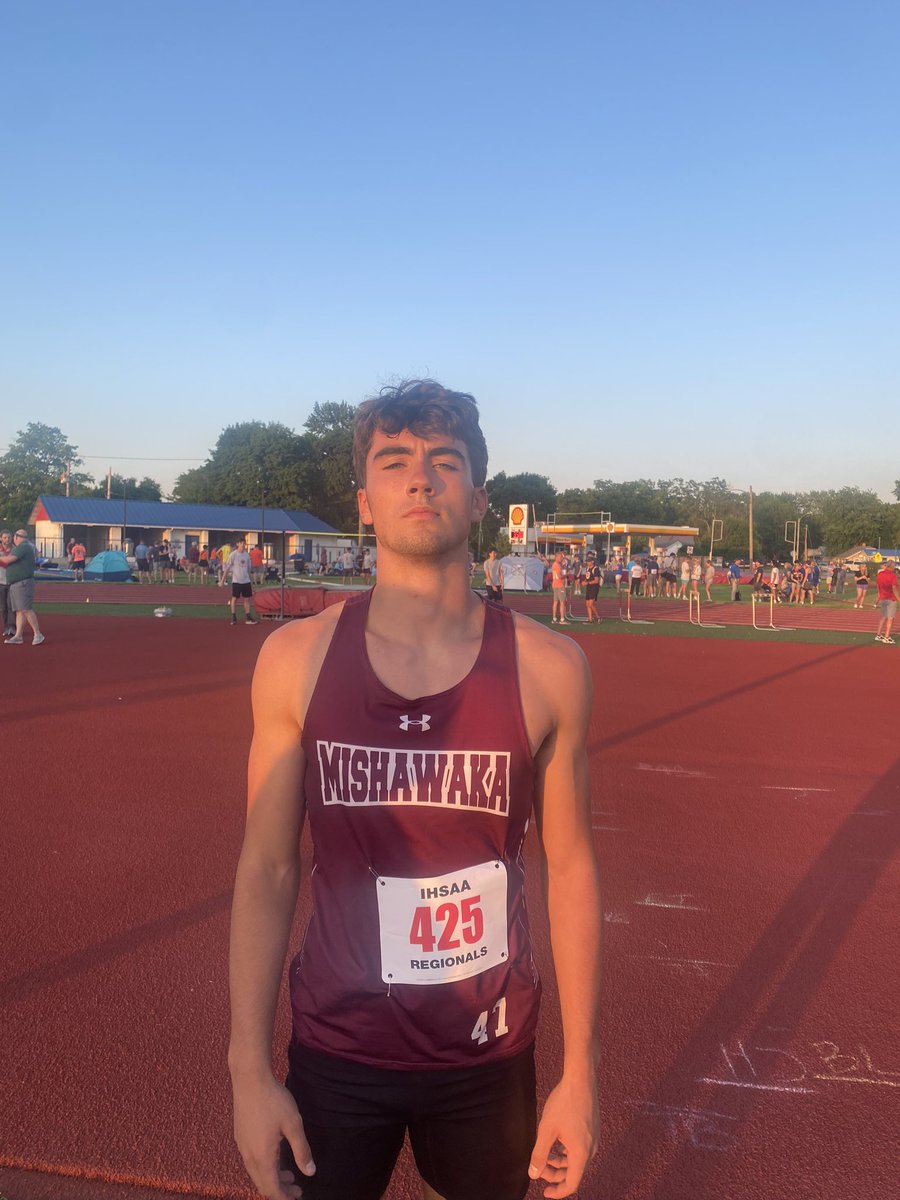 CavemenBTrack's tweet photo. State Qualifier!

Trey Thomas places 2nd and punches his ticket to STATE!

6-4

@cavemensports @TreyThomas36414 https://t.co/B1rQgAXCRv