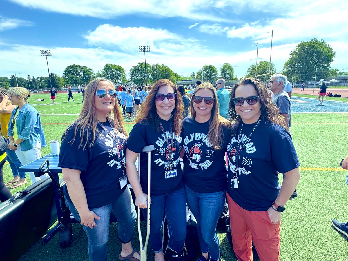 More great pictures from today’s Sports Olympiad!!! I feel grateful I even got to get a photo with this Olympian!!! #OlympicGold #GreatDayOfSportsmanship #LCSDOlympians 🧡💙🧡💙🧡💙🧡