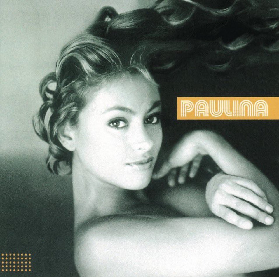 Paulina Rubio nunca imagino el impacto que su disco Paulina tendría en el mundo del pop. El año 2000 fue completamente dominado por su música. Todos cantábamos sus canciones, la chica dorada era dueña de la radio y pop en español. Su mejor trabajo discografico, una biblia! 🎙