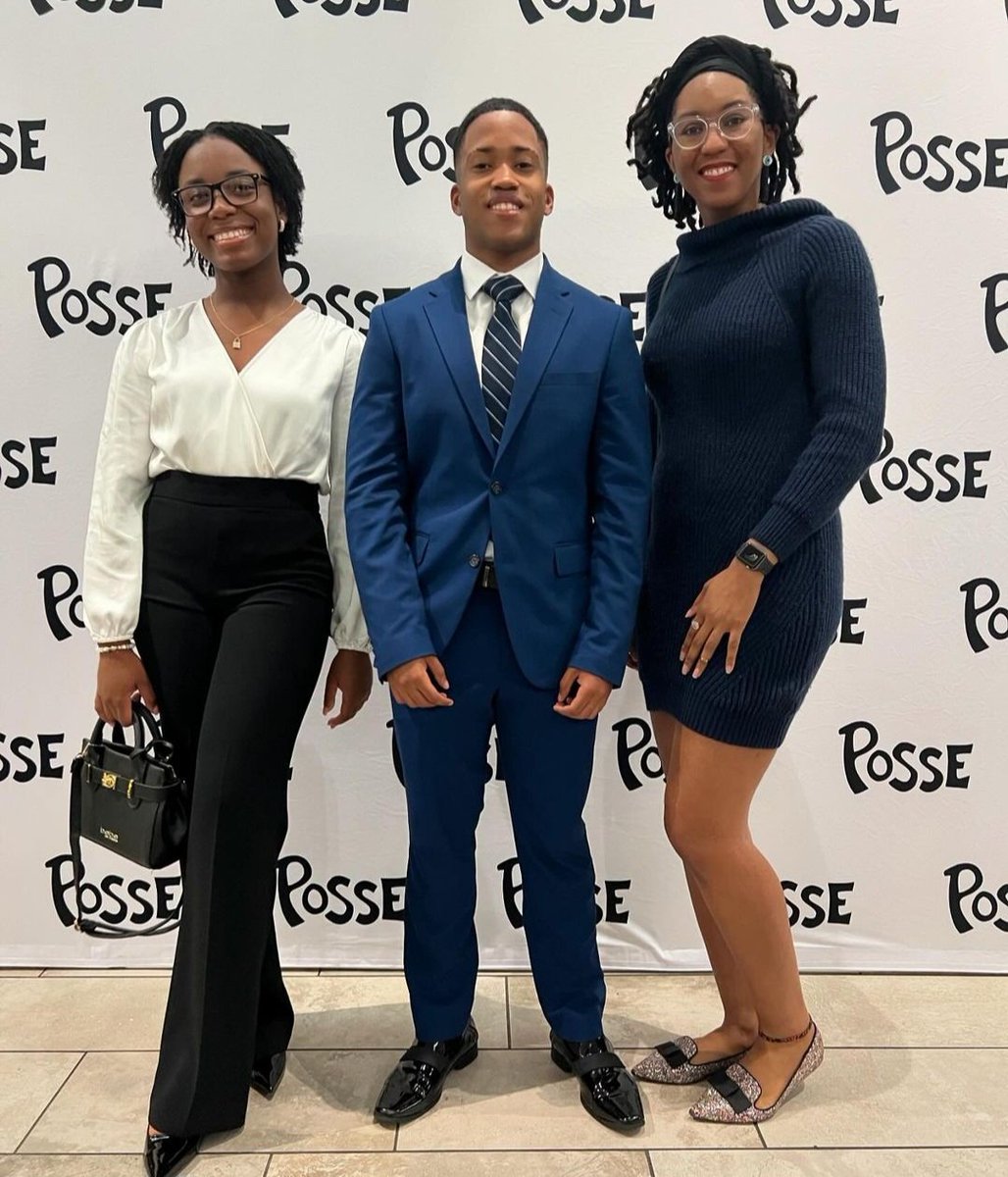 Congratulations to our Posse Scholarship Recipients! Dennis will be attending Syracuse, and Nosta will be attending Mount Holyoke in the Fall!! Job well done, Class of 2024 Grads! 💚🩶💚🩶 #YourBestChoiceMDCPS @SuptDotres @MDCPS @MDCPSNorth @MrsMStewart_