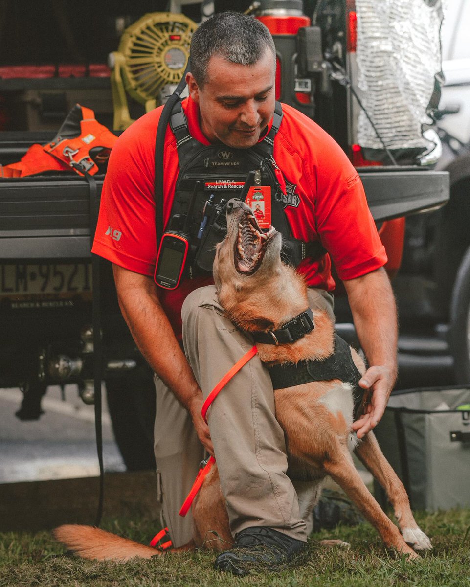 These are the relationships your donations are keeping safe, the loved ones you’re bringing home, the families you’re keeping together. 
Thank you for making the world a better place for working dogs, Spike’s Pack. spikesk9.org/DONATE #searchandrescue #dogs #nonprofits