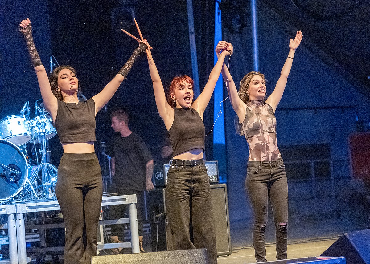 Héctor Mora tweet media