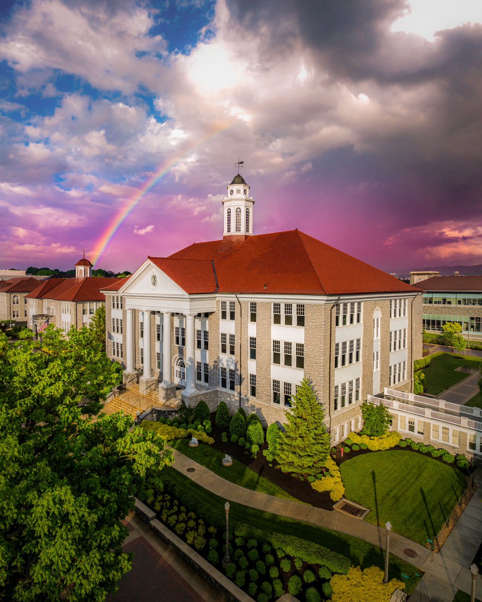 Campus may be a little quieter this time of year, but the skies are just as magical. 💜🌈 #JMU