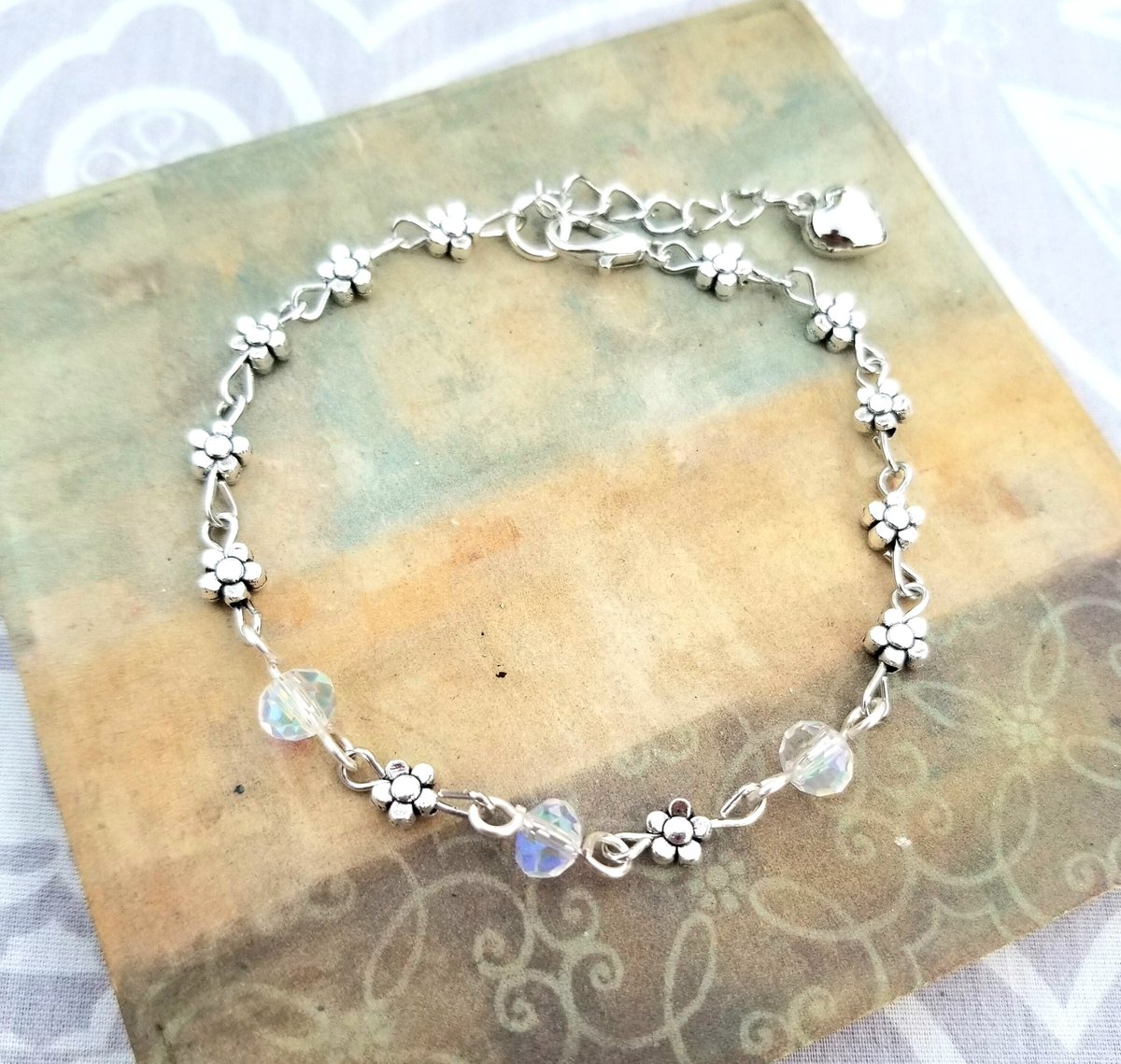 Crystal Daisy Chain Anklet, Daisy Anklet, Silver Anklet #anklet #anklets #anklebracelets #daisy #daisies #daisyanklet #floweranklet #floralanklet #crystalanklet #summerfashion #summerstyle #summerjewelry #handmadejewelry #etsy #graduationgift 

 etsy.me/4cIJVIC via @Etsy