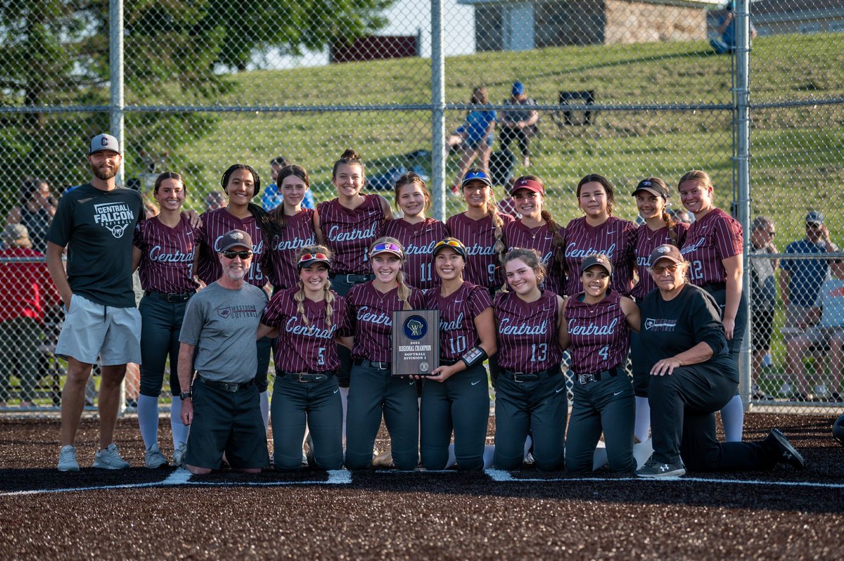 Congratulations to <a href="/westosha_sb/">CHS Softball</a> Regional Champs!!!