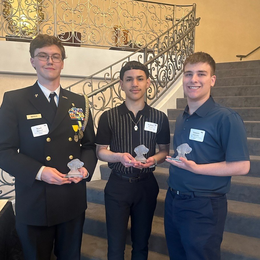 Tonight we honored Maritime's Top 3 academic leaders at the 44th Annual SARD dinner joined by the other top 245 scholars in WNY. Congratulations to our cadets! We are so very proud of you!!