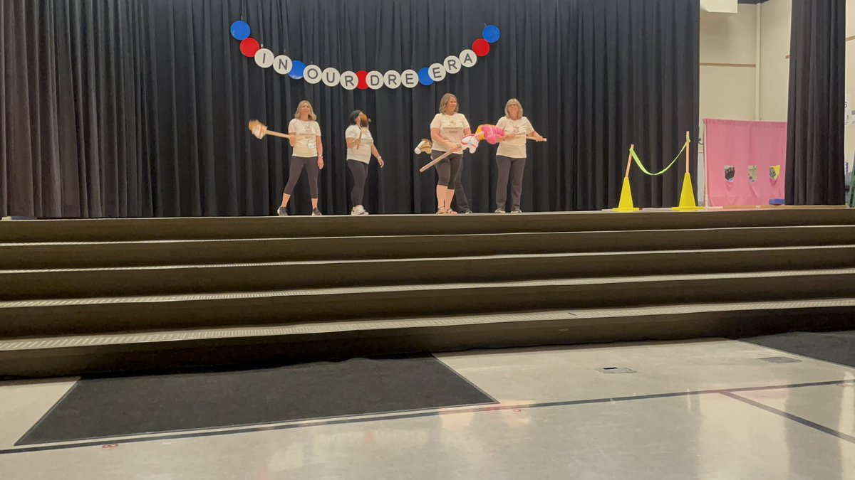 Discovery Ridge tweet media