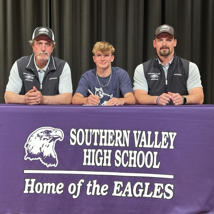 SVEagles's tweet photo. Congratulations to Braxton on signing tonight to wrestle with SCC. We are proud of you! #svnation https://t.co/Paza6Zgeof