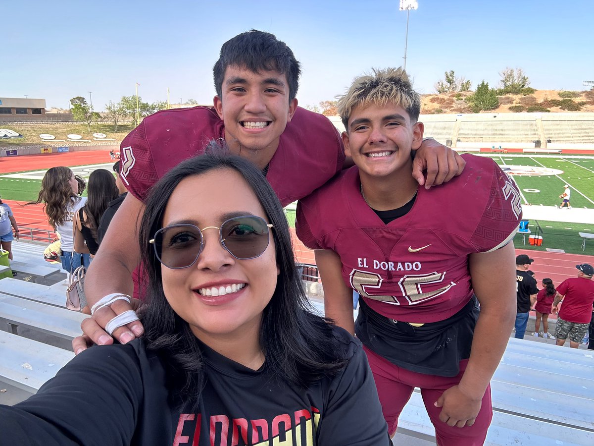 klopez_EDHS's tweet image. Got to see these two in their last spring ball game! Always proud of you both! Can’t wait to see what next year brings for you guys! @AztecIsaacG @davidmtz_22