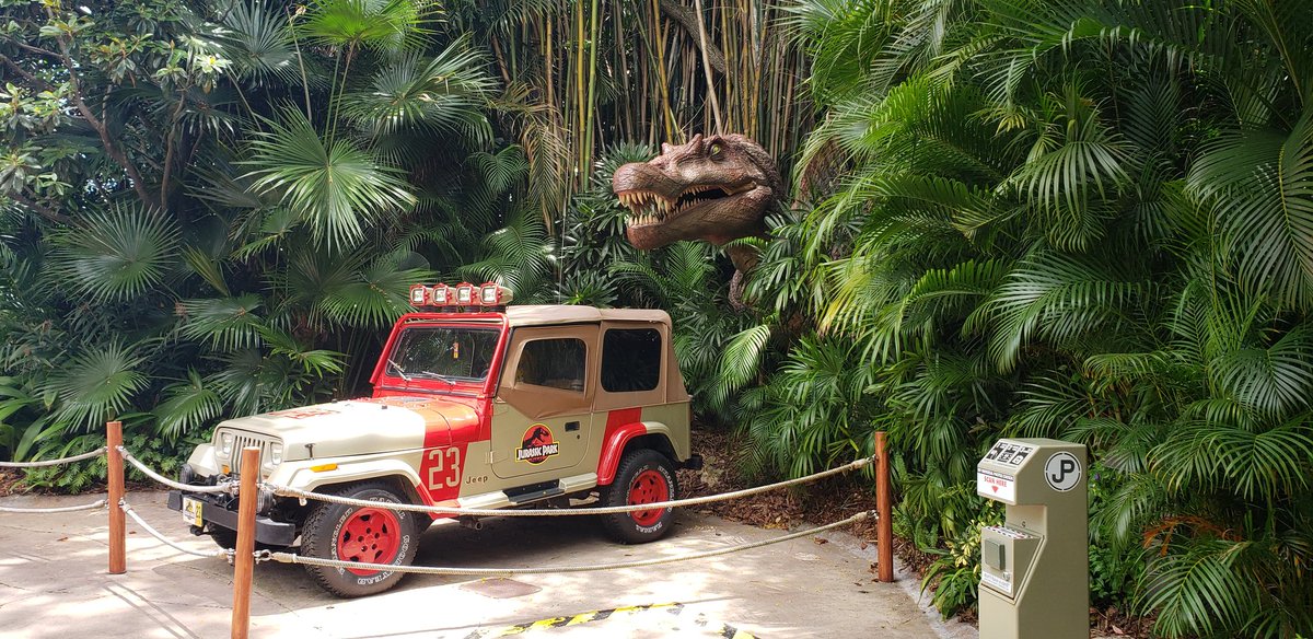MadillBand's tweet photo. Final day in Orlando - Islands of Adventure! https://t.co/VlqMxNE3Z1
