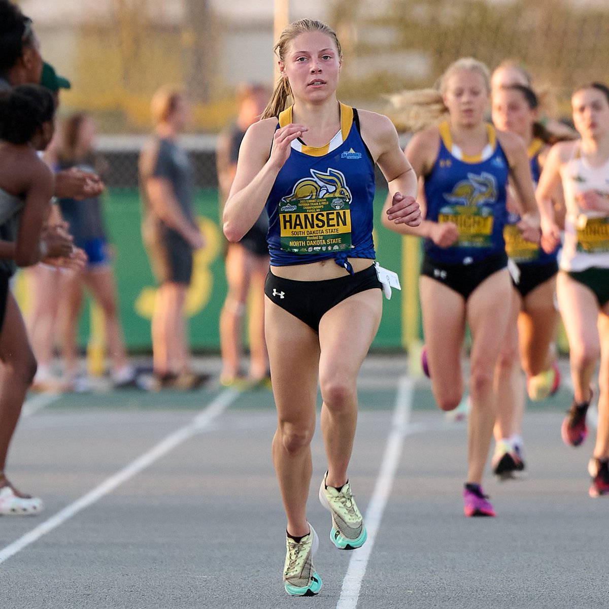 Leah Hisken runs 35:36.54 in the 10K to finish 33rd at the NCAA West Prelims. #GoJacks 🐰