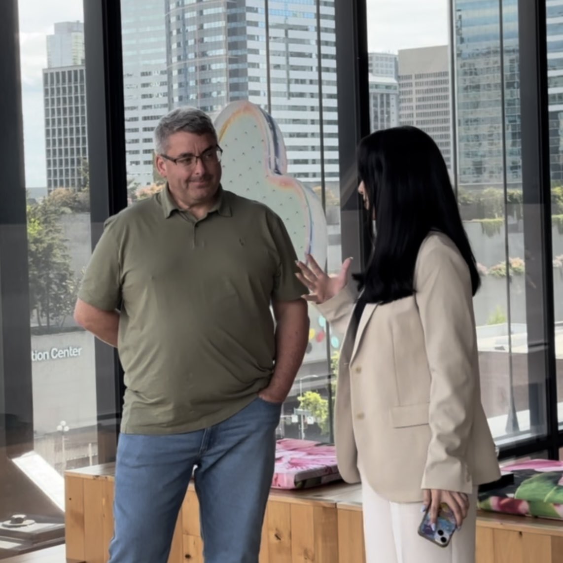 pikacodes's tweet image. Had the best time at this year’s Microsoft Build.
And I got to interview the WSL, WinGet, and Arm teams! There are some really cool things cooking for devs on Windows and that’s exciting.