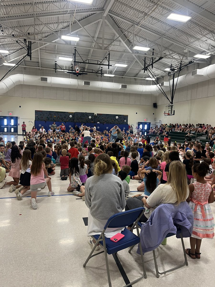 Discovery Ridge tweet media